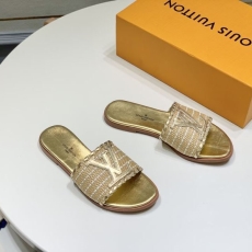 Louis Vuitton Slippers